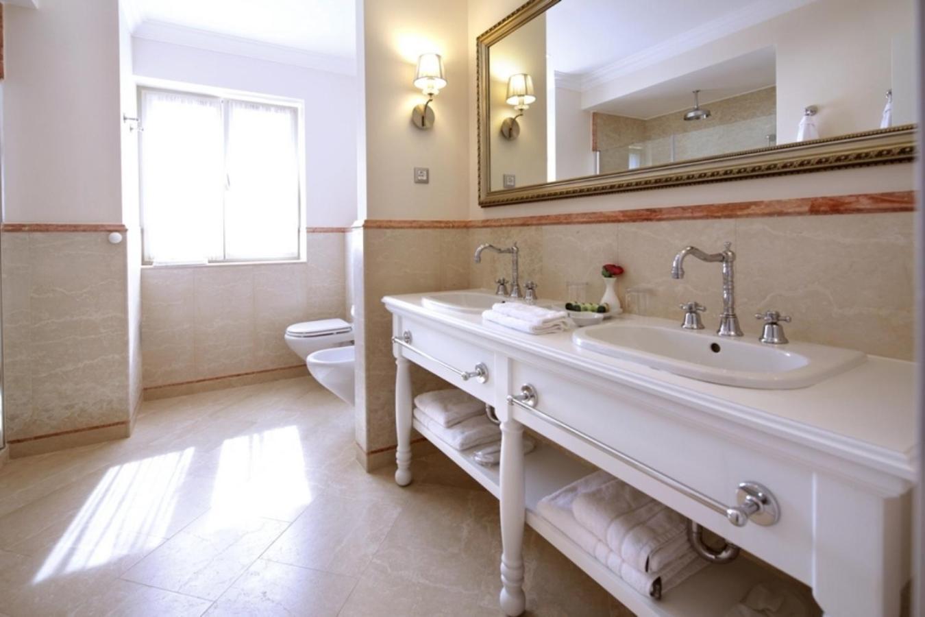 Luxury Rooms Villa Jadranka Makarska Habitación foto